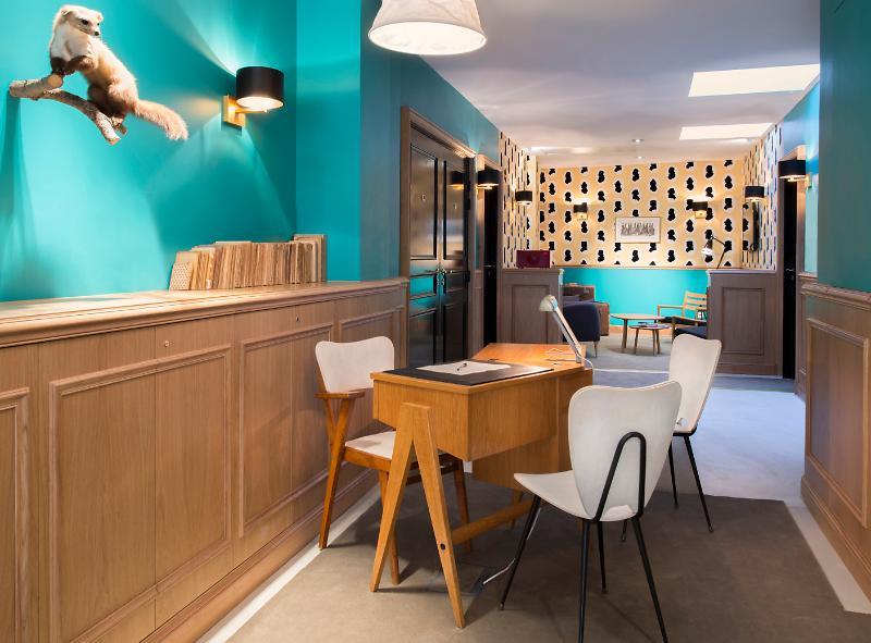 Hotel Marceau Helzear Champs Elysees 4*